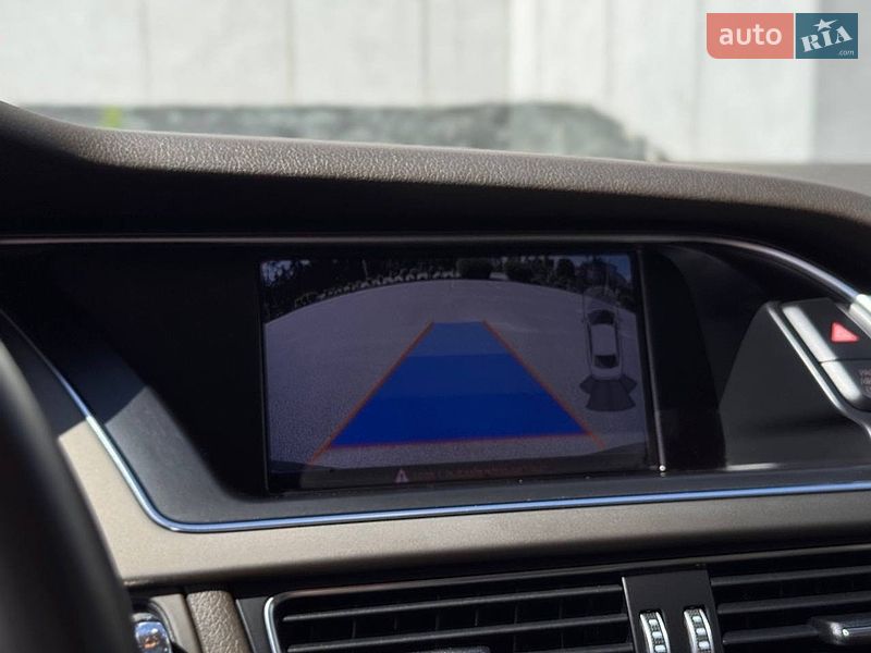 Седан Audi A4 2014 в Києві