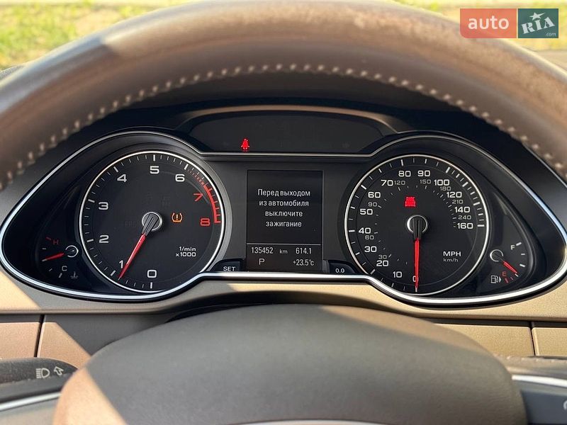 Седан Audi A4 2014 в Києві