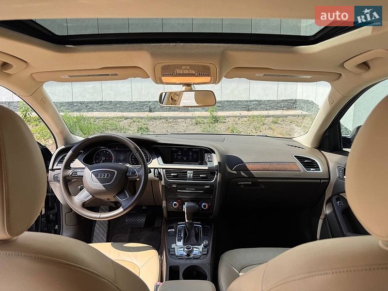 Седан Audi A4 2014 в Києві