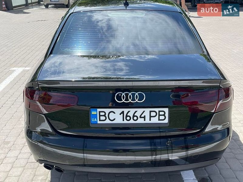Седан Audi A4 2012 в Харкові