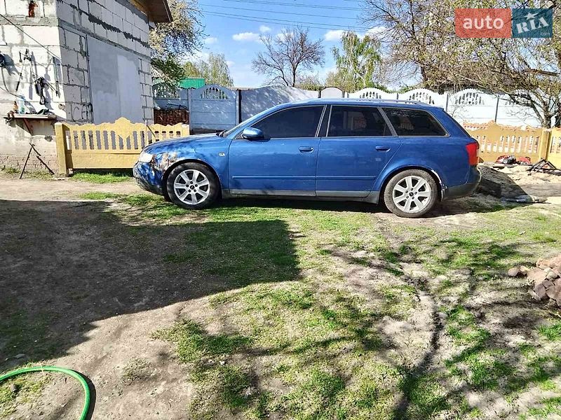 Універсал Audi A4 2002 в Горі
