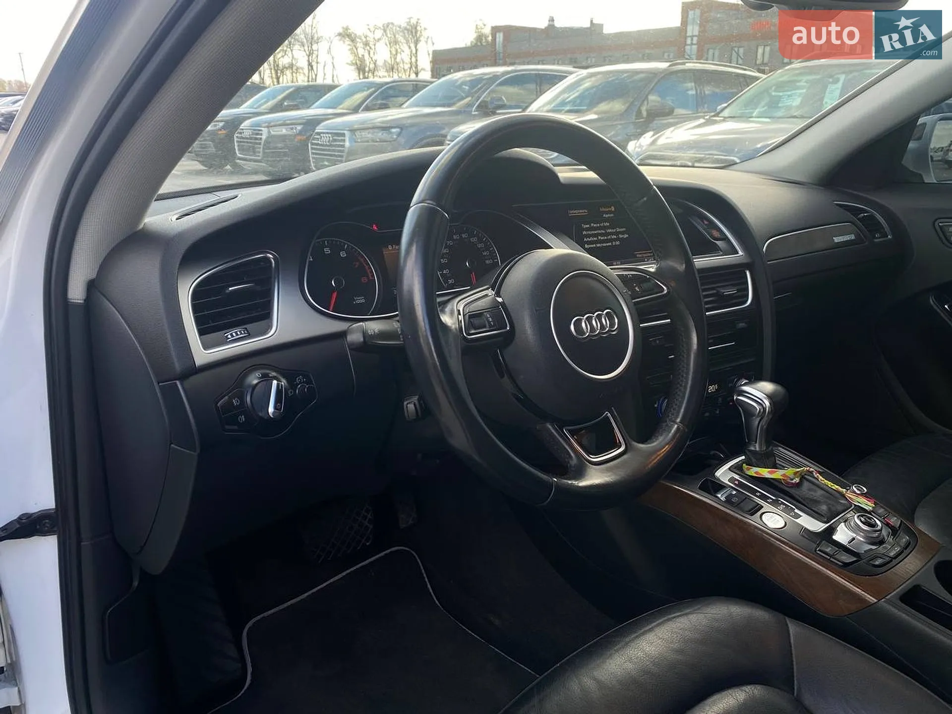 2015 Audi A4 - мініатюра 26