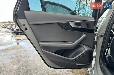 Седан Audi A4 2021 в Харькове