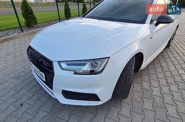 Седан Audi A4 2018 в Дніпрі