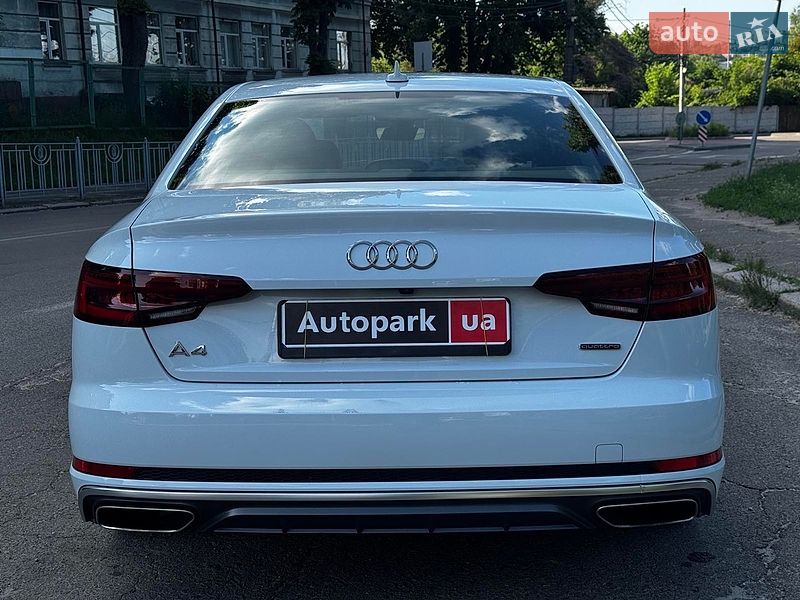Седан Audi A4 2018 в Києві