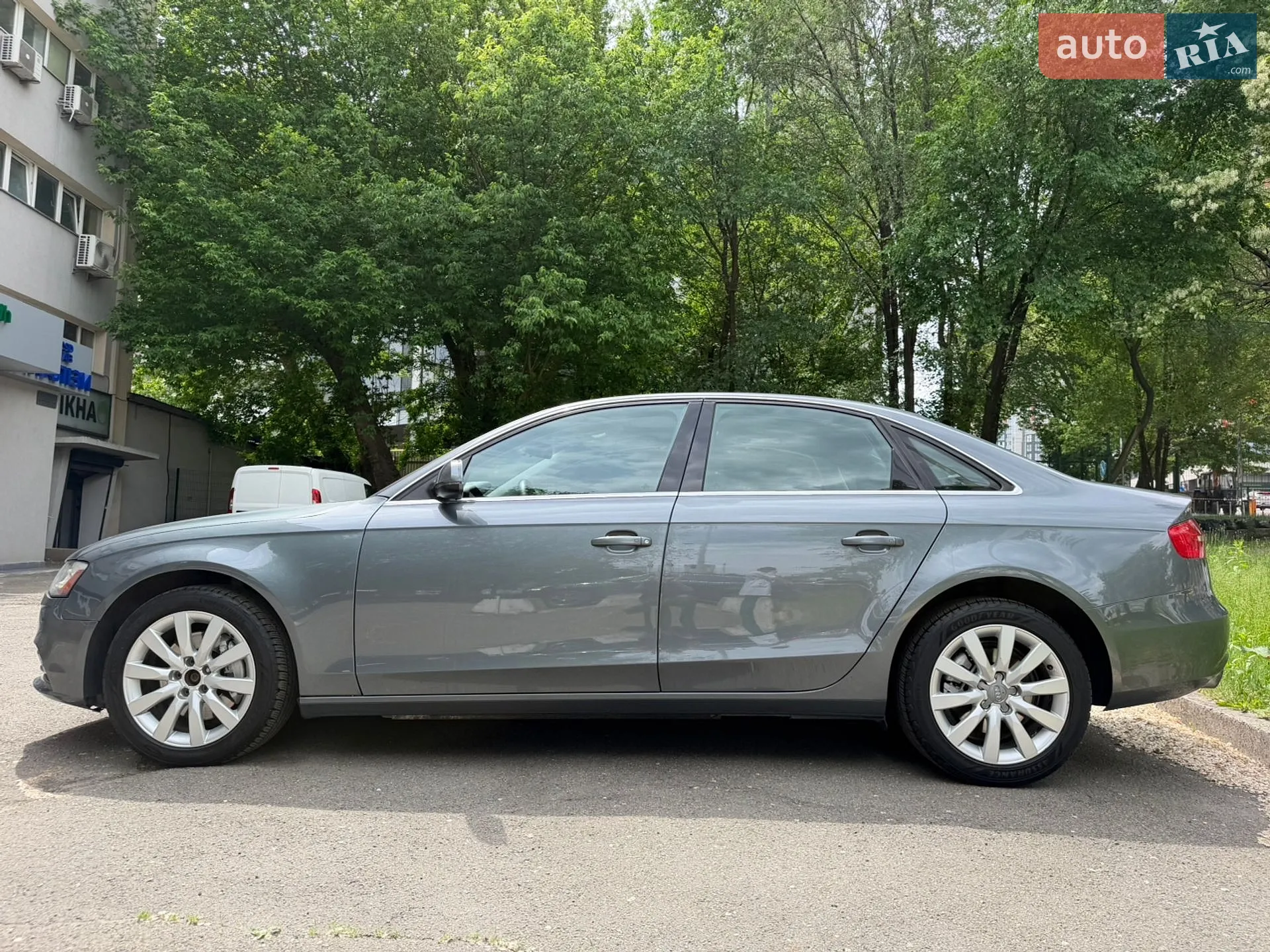 2012 Audi A4 - мініатюра 4