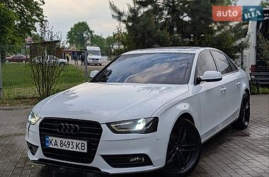 Седан Audi A4 2015 в Богородчанах