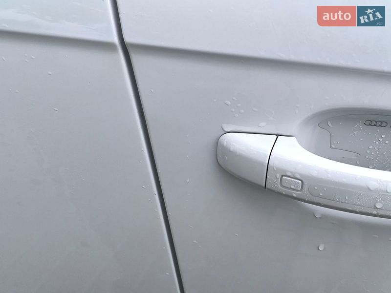 Седан Audi A4 2015 в Богородчанах