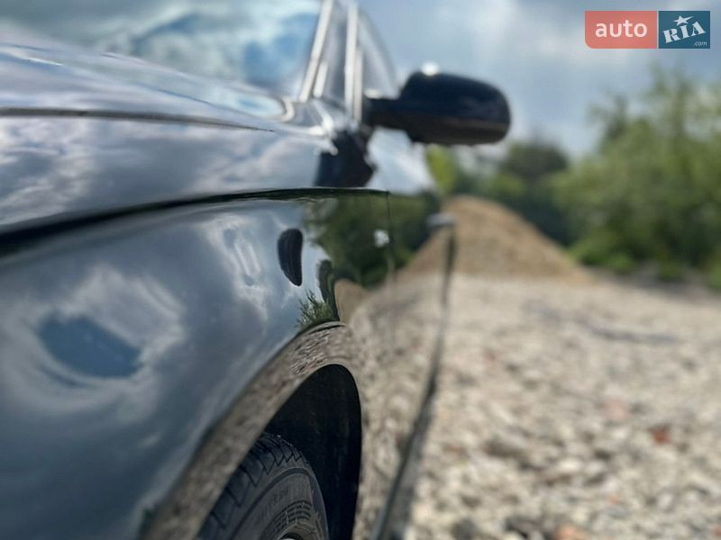 Седан Audi A4 2014 в Львові