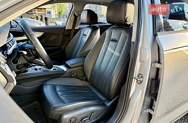 Седан Audi A4 2015 в Харькове