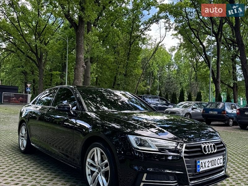 Седан Audi A4 2016 в Харькове
