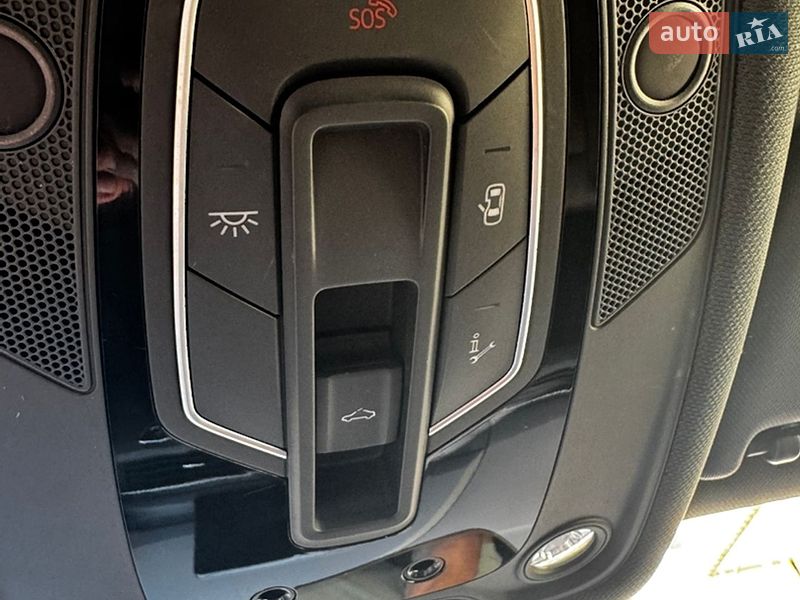 Седан Audi A4 2019 в Дніпрі