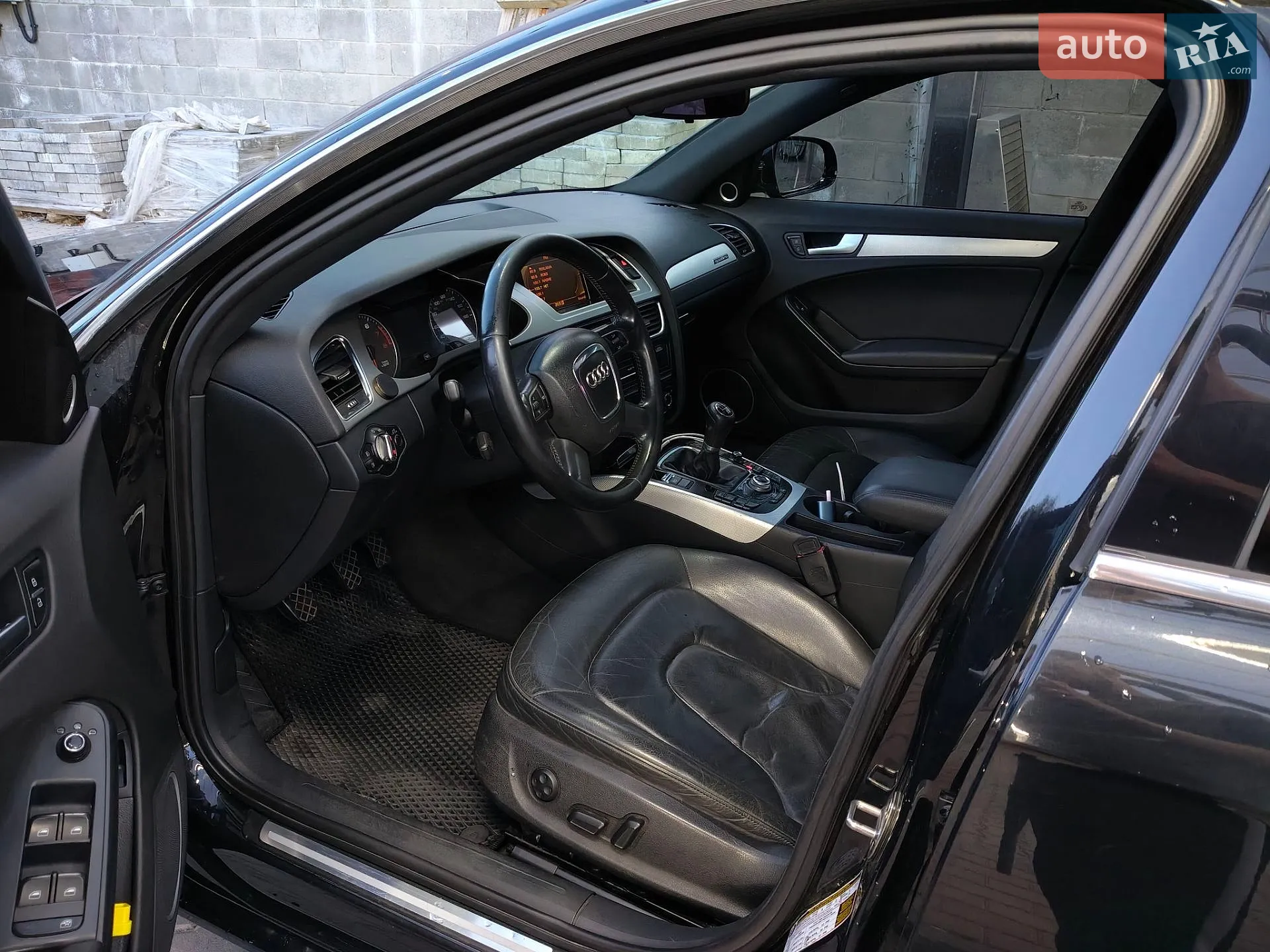 2010 Audi A4 - мініатюра 14
