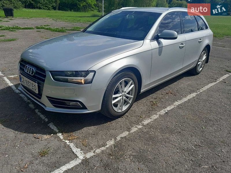 Універсал Audi A4 2012 в Прилуках
