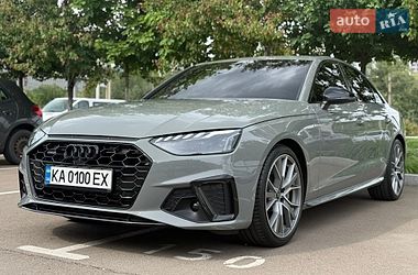 Седан Audi A4 2021 в Киеве