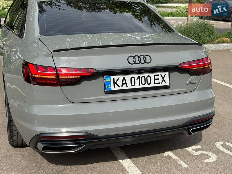 Седан Audi A4 2021 в Киеве