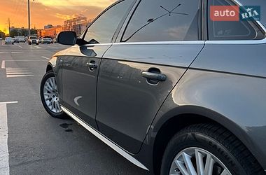 Седан Audi A4 2014 в Чернігові