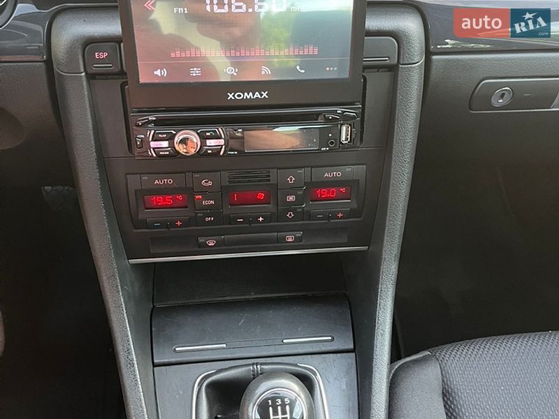 Седан Audi A4 2003 в Звягелі