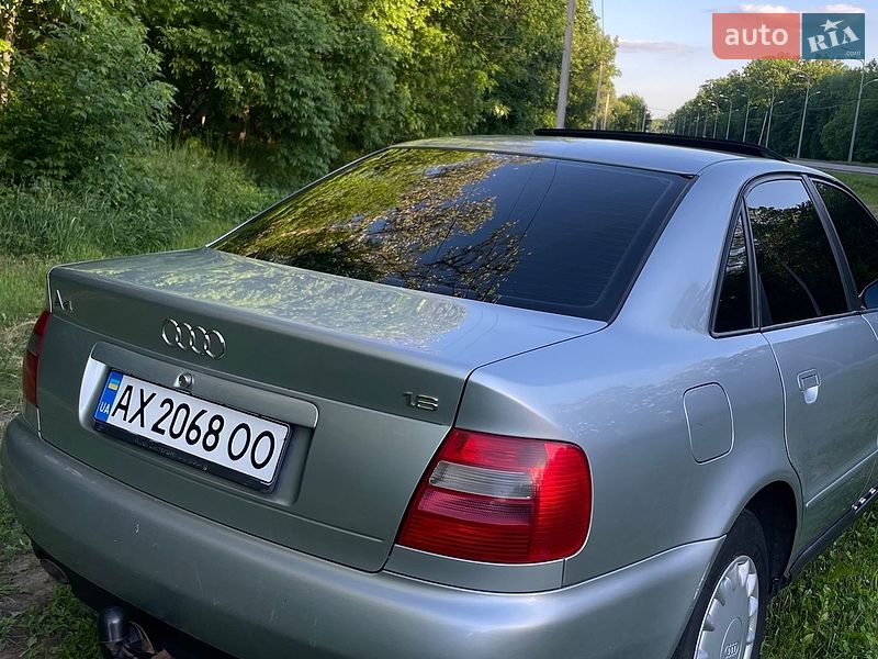 Седан Audi A4 1997 в Харкові