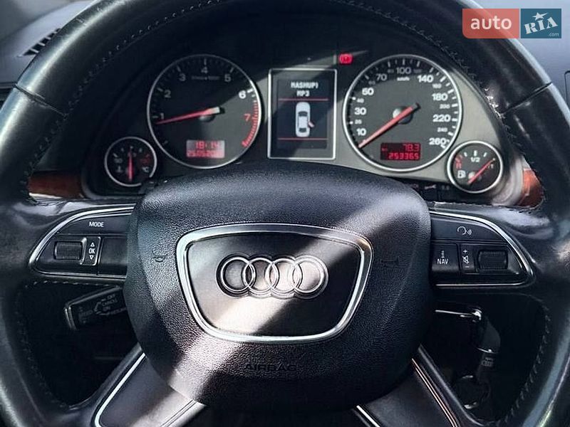 Універсал Audi A4 2002 в Києві