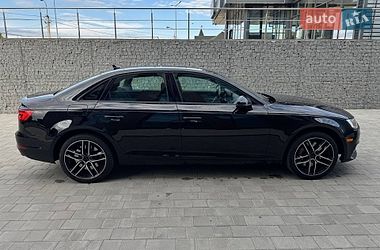 Седан Audi A4 2016 в Луцке