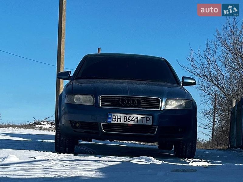 Седан Audi A4 2000 в Харкові