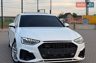 Седан Audi A4 2023 в Бучаче