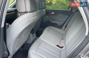 Седан Audi A4 2021 в Ровно