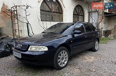 Універсал Audi A4 1999 в Мукачевому