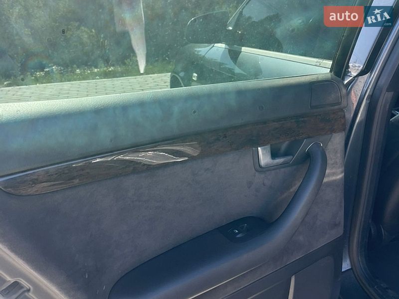 Універсал Audi A4 2006 в Жовкві