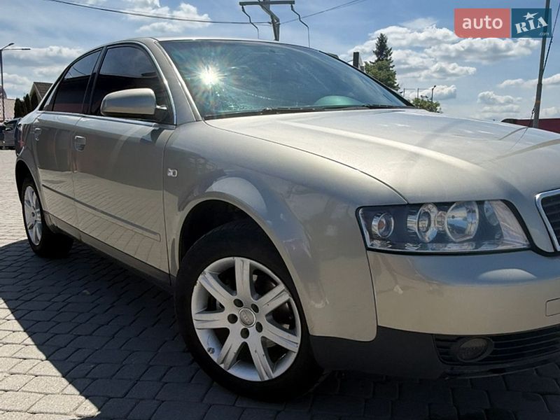 Седан Audi A4 2002 в Ивано-Франковске