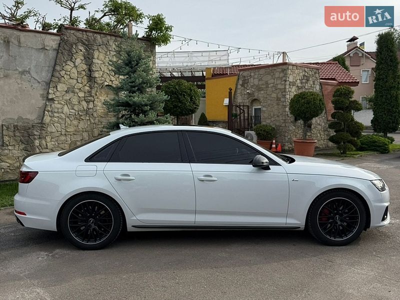 Седан Audi A4 2017 в Києві