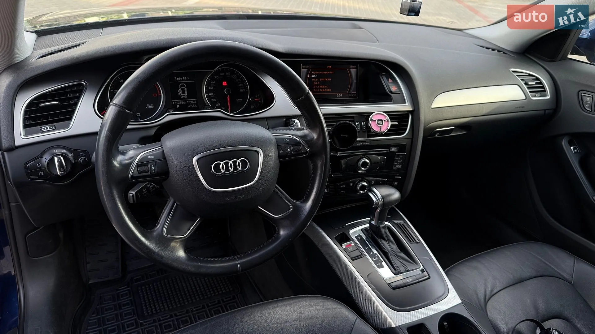 2013 Audi A4 - мініатюра 13