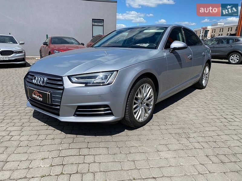 Седан Audi A4 2018 в Львові