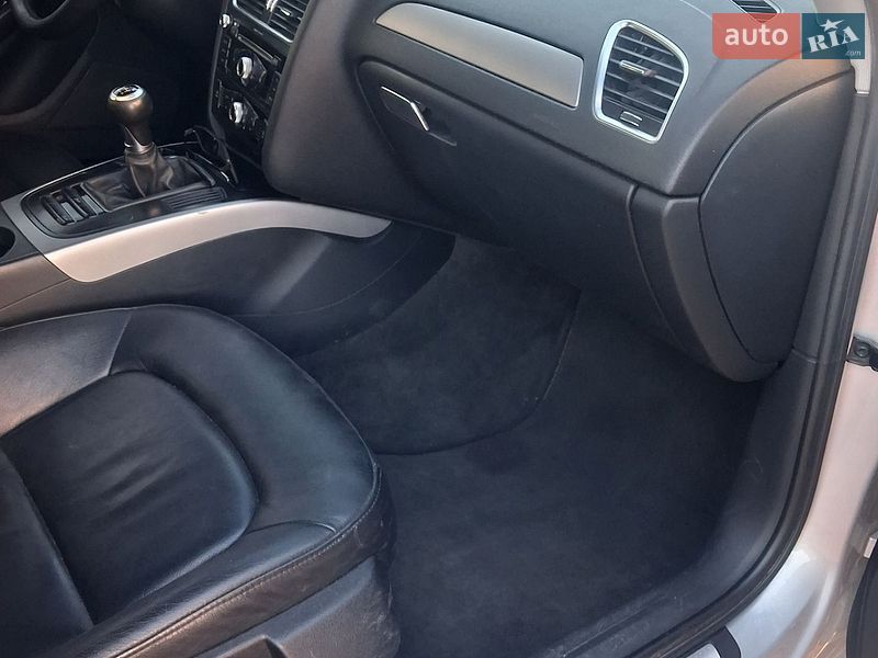 Универсал Audi A4 2013 в Стрые