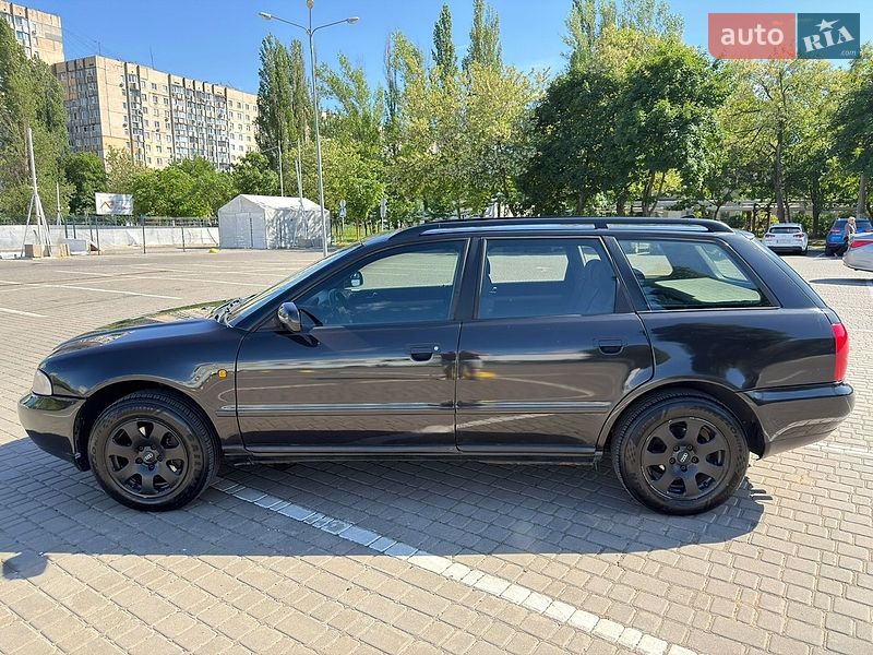 Универсал Audi A4 1997 в Одессе