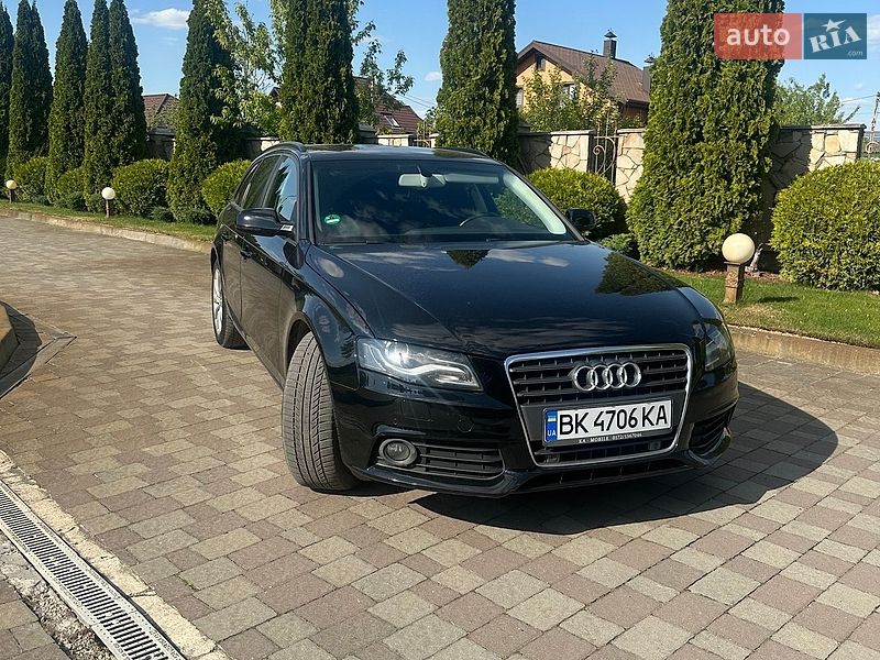 Audi A4 2011