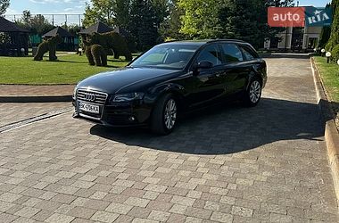 Універсал Audi A4 2011 в Сарнах