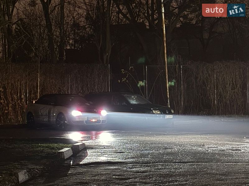 Кабріолет Audi A4 2004 в Львові