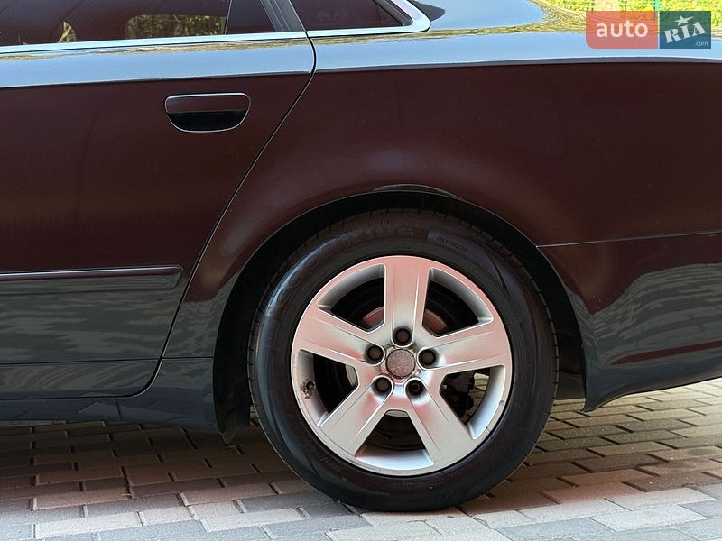 Седан Audi A4 2005 в Львові