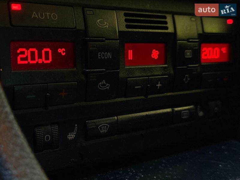 Седан Audi A4 2005 в Львові