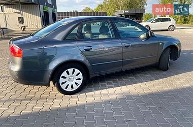Седан Audi A4 2006 в Володимирі