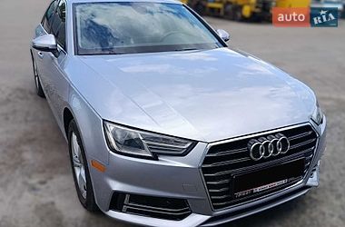 Седан Audi A4 2019 в Киеве