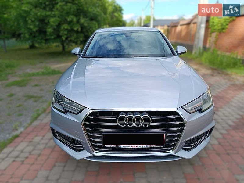 Седан Audi A4 2019 в Киеве