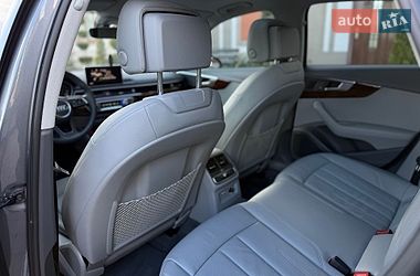 Седан Audi A4 2019 в Киеве