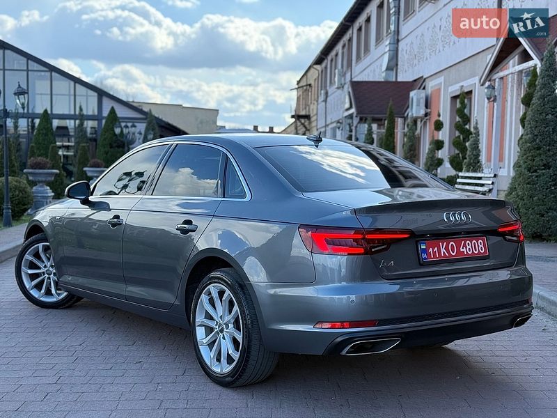 Седан Audi A4 2019 в Киеве