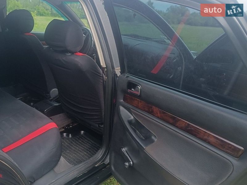 Седан Audi A4 1996 в Сумах