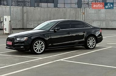 Седан Audi A4 2016 в Киеве