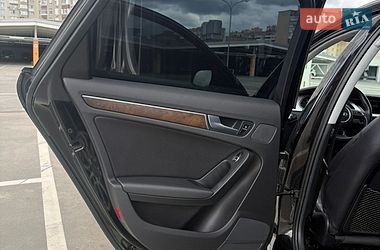 Седан Audi A4 2016 в Киеве