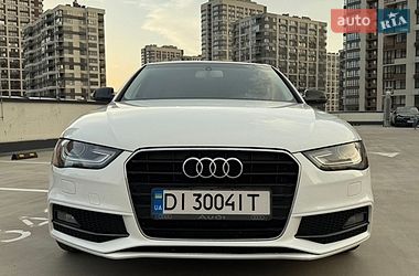 Седан Audi A4 2013 в Киеве